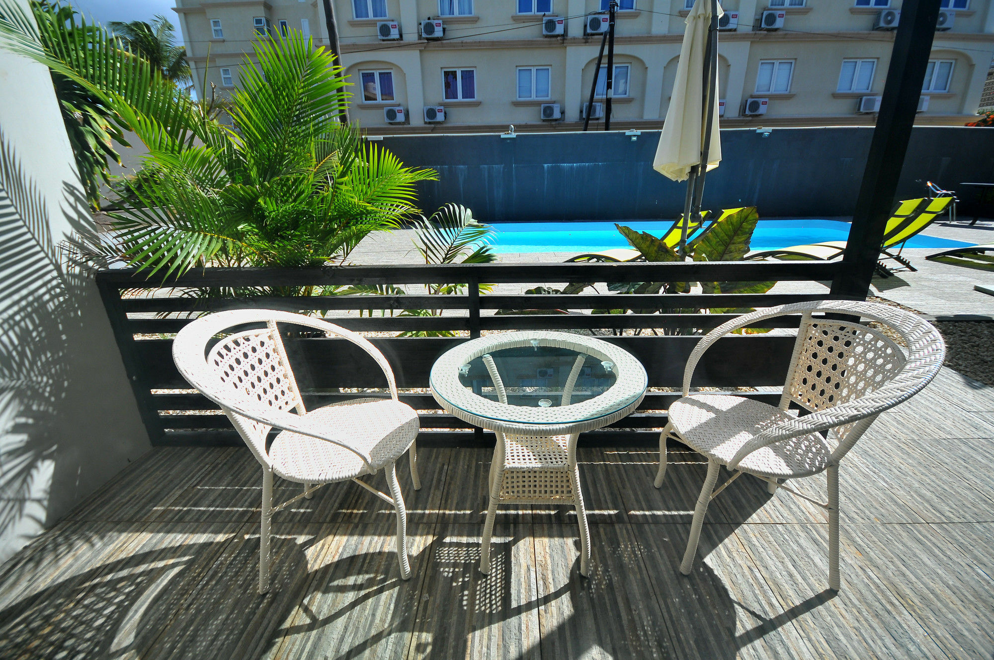 West Palm Inn Flic-en-Flacq 外观 照片